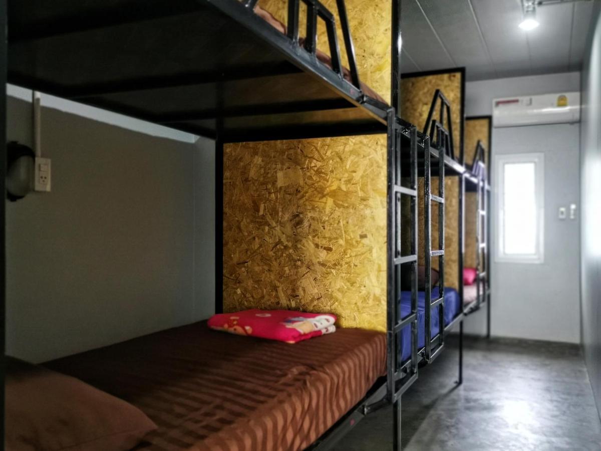 Asleep Hostel Kanchanaburi Exteriér fotografie